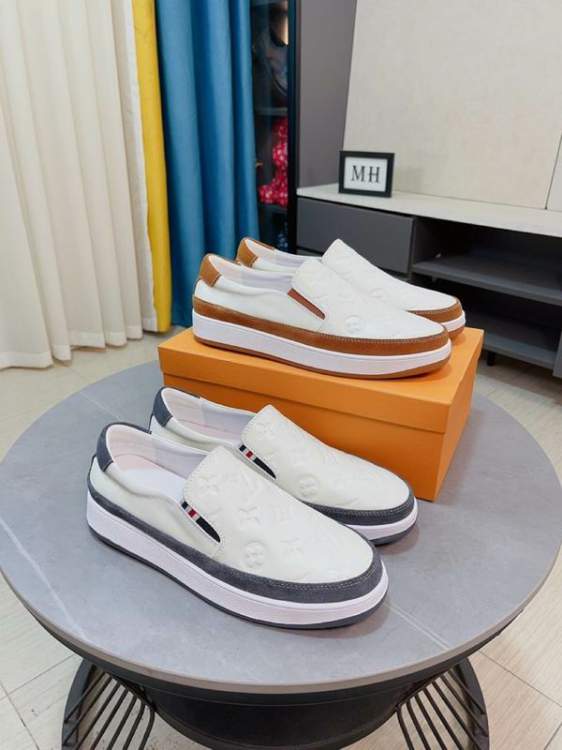 Picture of Louis Vuitton Shoes _SKULVsz38-44mnf030416144